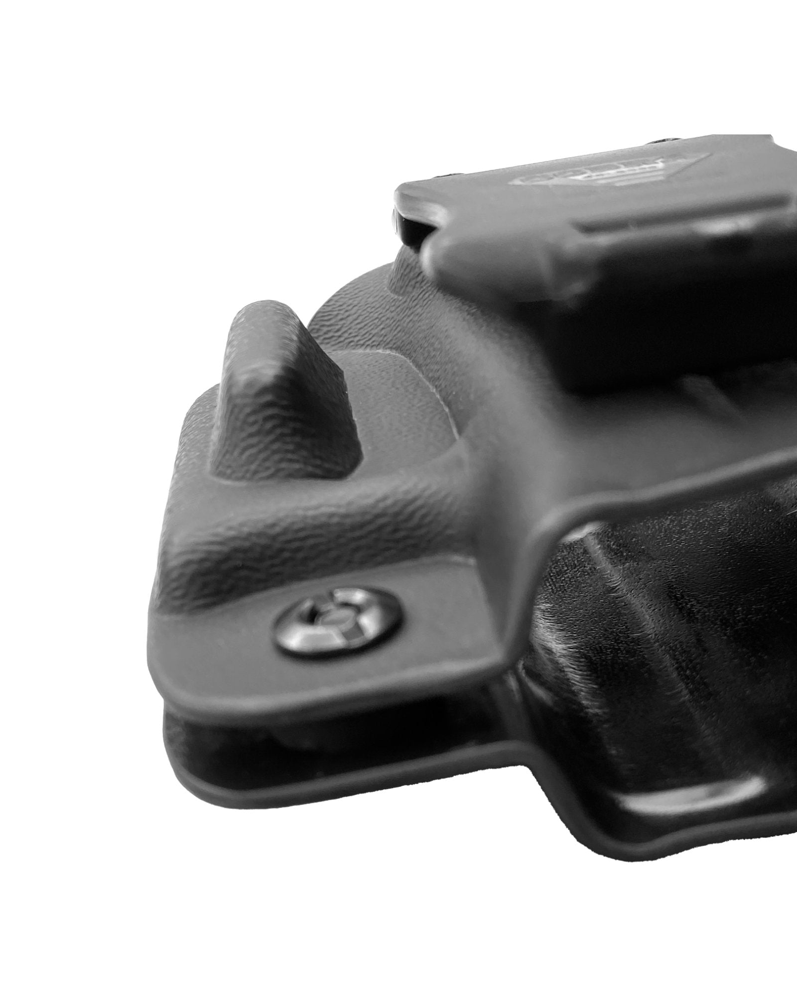Imagem ilustrativa: flap embutido do mini coldre velado Cobra em Kydex
